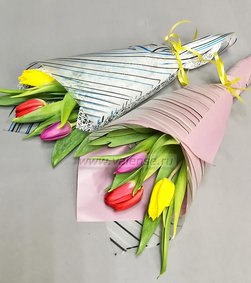 3 - 15 тюльпанов - доставка цветов Валенсе
