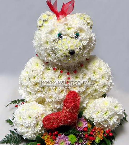 Медведица с сердцем - доставка цветов Валенсе