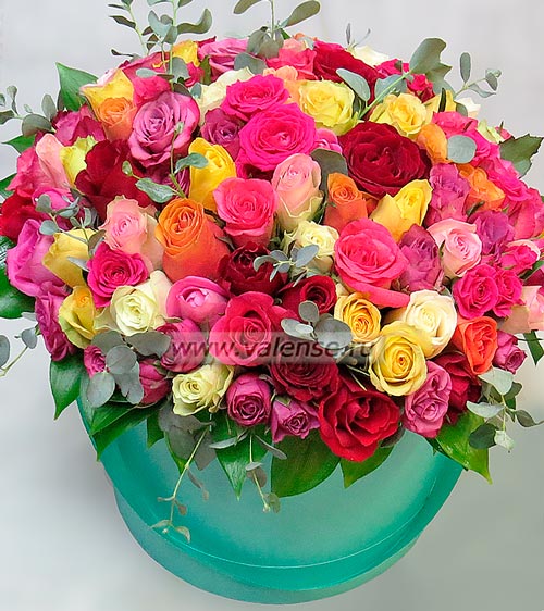 Микс ярких роз - доставка цветов Валенсе