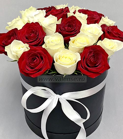 25 Роз в коробке - доставка цветов Валенсе