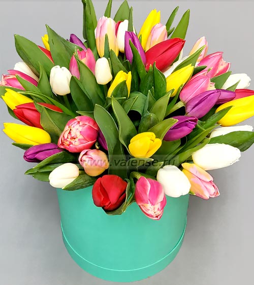 35 Тюльпанов микс - доставка цветов Валенсе
