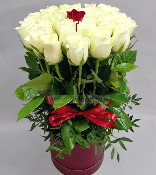 30 и 1 роза - доставка цветов Валенсе