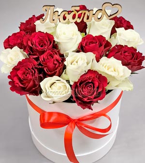 Коробочка 25 Роз