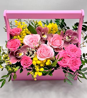 Цветы в ящике
