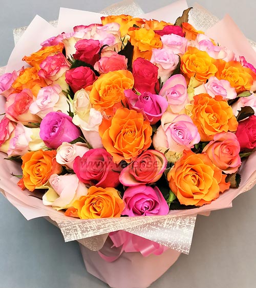 51 Роза Микс - доставка цветов Валенсе