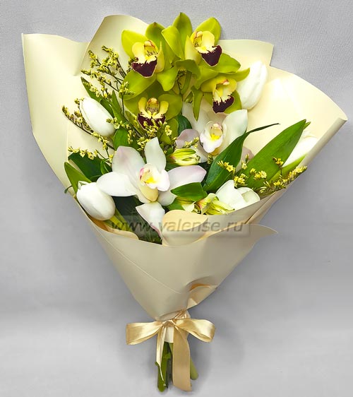 Тюльпан, орхидея, лимониум - купить цветы с доставкой в Валенсе вариант исполнения 1 Тюльпан, орхидея, лимониум - доставка цветов Валенсе вариант исполнения 1