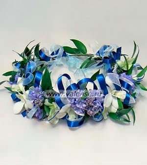 Венок из цветов S-2844